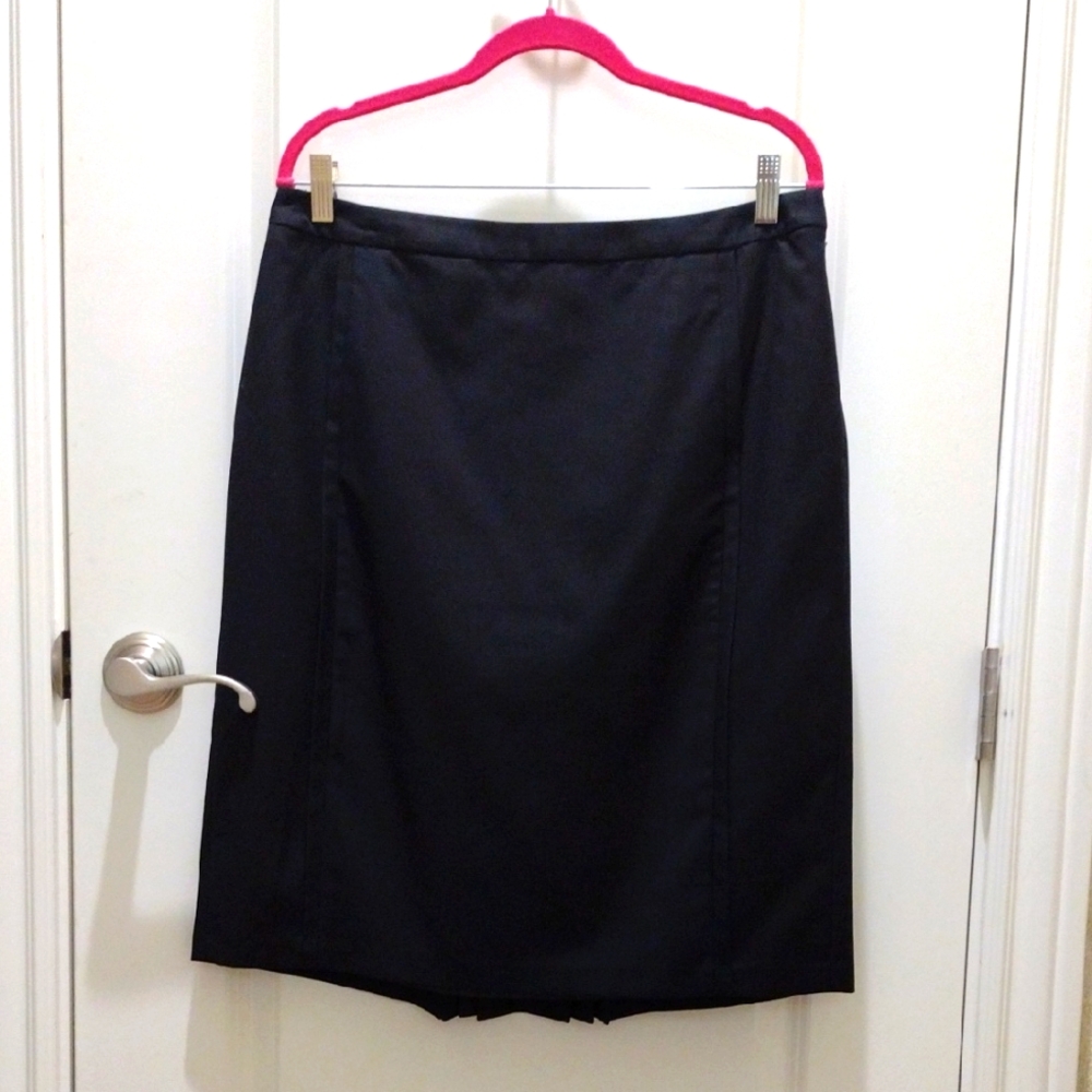 Nine West Black Pencil Skirt Sz 12 NWT